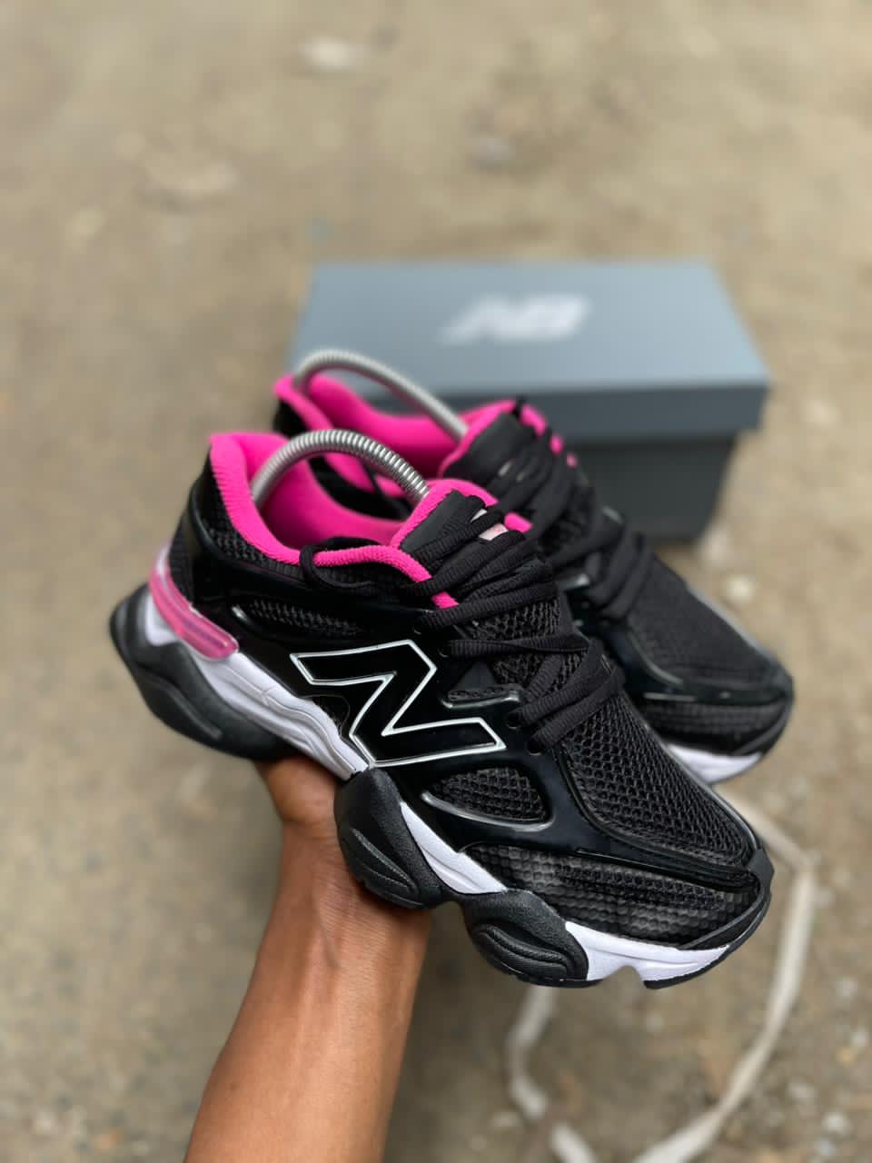 New Balance 9060